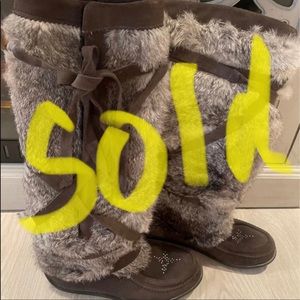 Mukluk fur boots